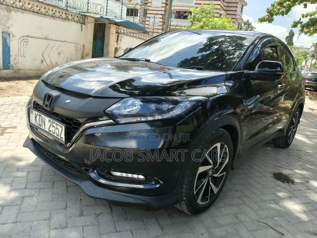 Honda Vezel 2016 Green