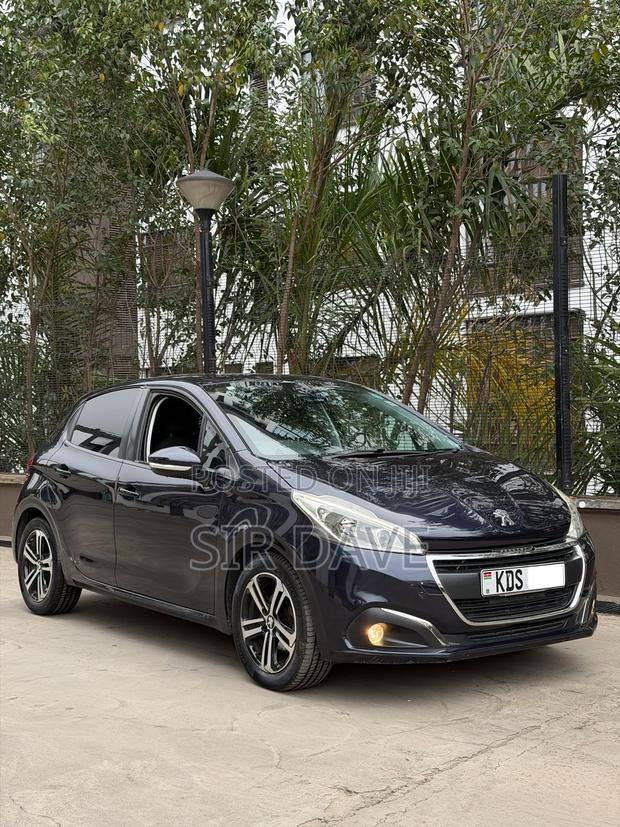 Peugeot 208 2017 Blue