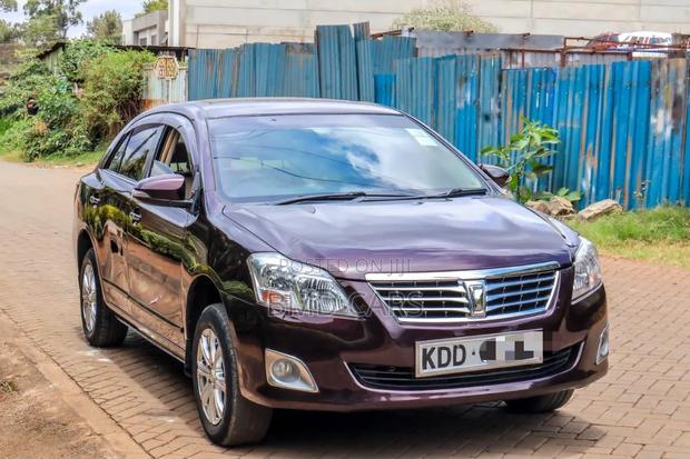 Toyota Premio 2014 Maroon