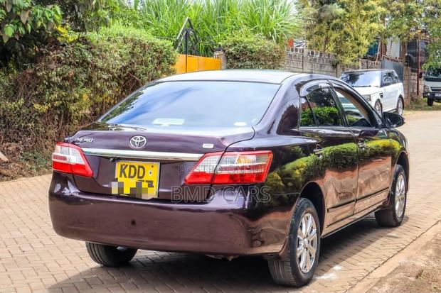 Toyota Premio 2014 Maroon