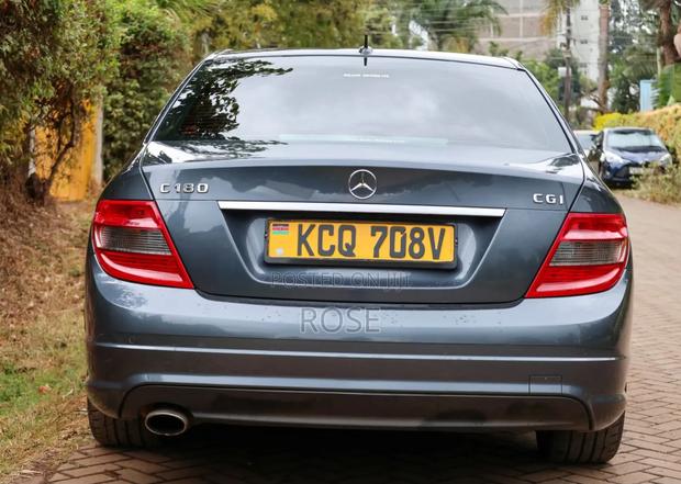 Mercedes-Benz C180 2012 Gray