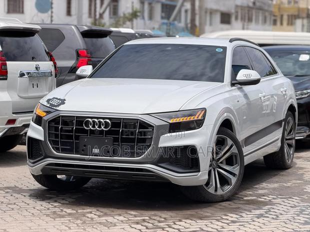 Audi Q8 3.0T Premium AWD quattro 2019 White