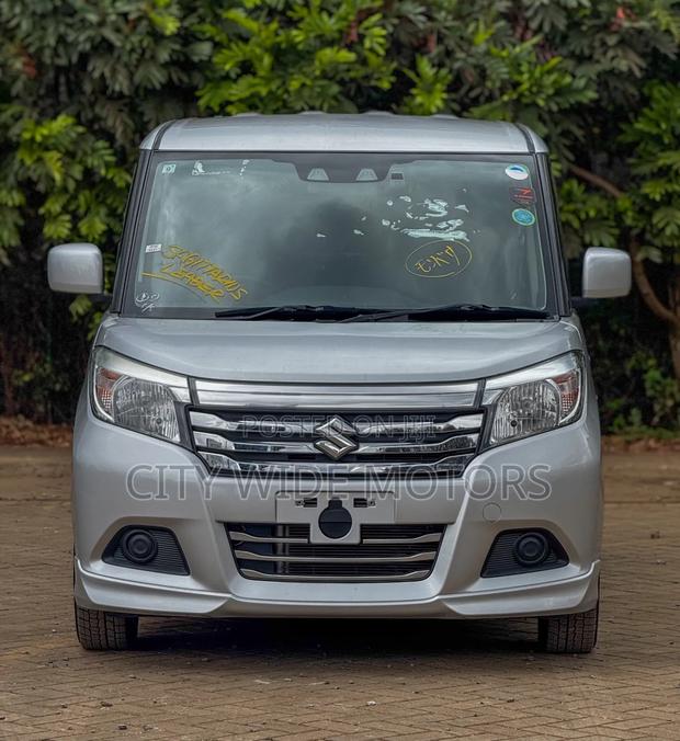 Suzuki Solio Hybrid G 2019 Silver