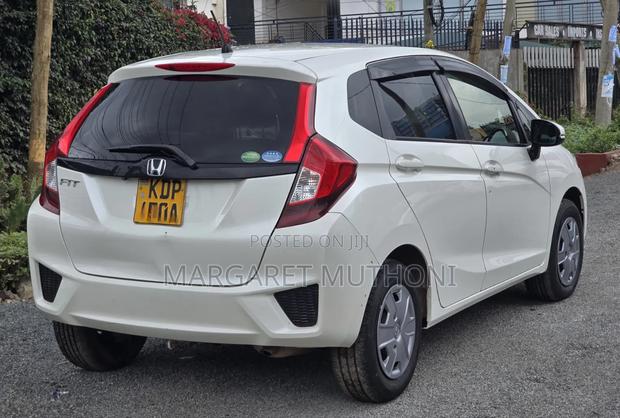 Honda Fit 2016 White
