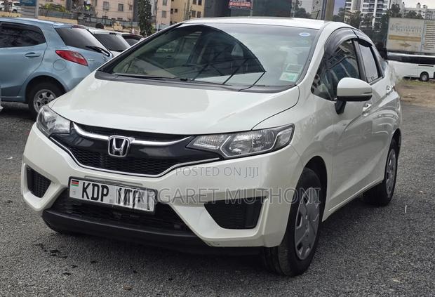 Honda Fit 2016 White