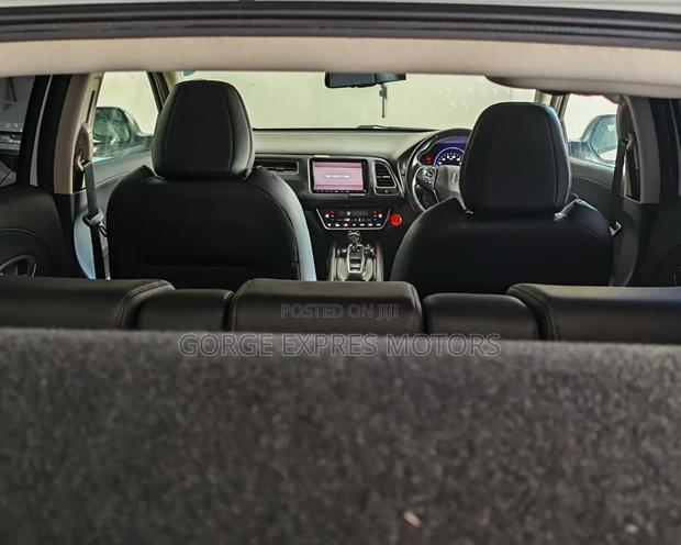 Honda Vezel 1.5 2WD 2019 White