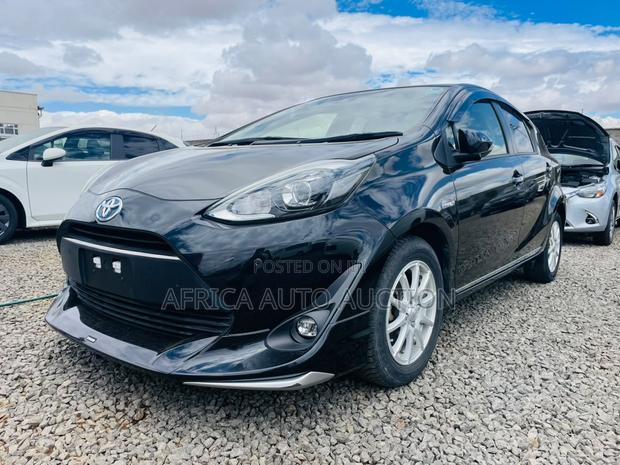 Toyota Aqua 2019 Black