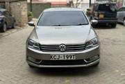 Volkswagen Passat 2014 Gold for sale