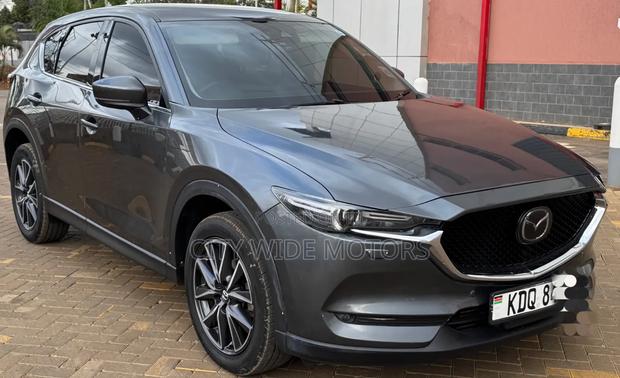 Mazda CX-5 2.2 Diesel FWD 2017 Gray