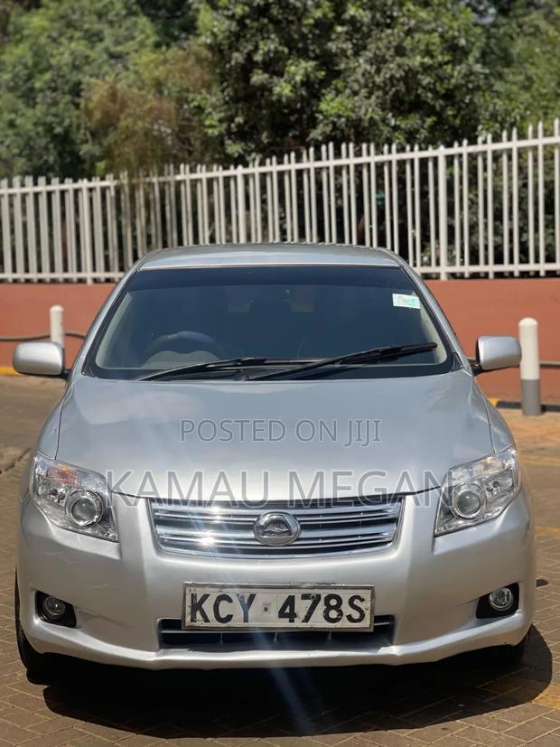Toyota Axio 2013 Silver