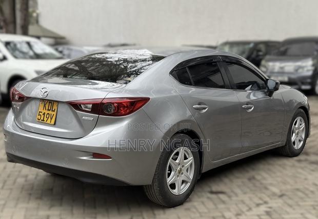 Mazda Axela 2015 Gray