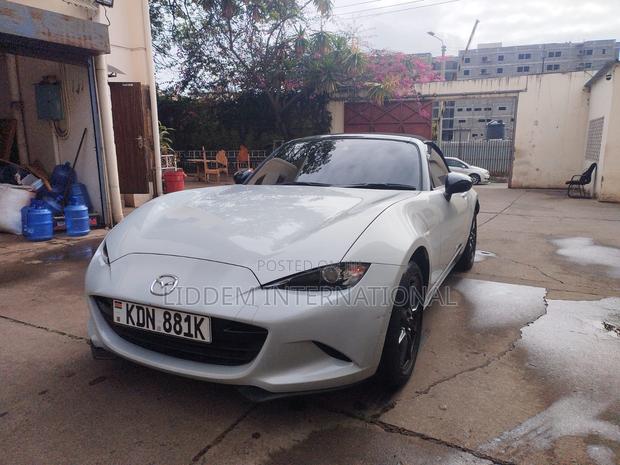 Mazda MX-5 2016 Gray