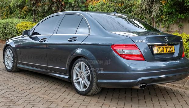 Mercedes-Benz C180 2012 Gray