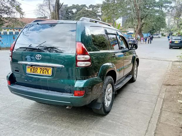 Toyota Land Cruiser Prado 3.0 D-4D 5dr 2006 Green