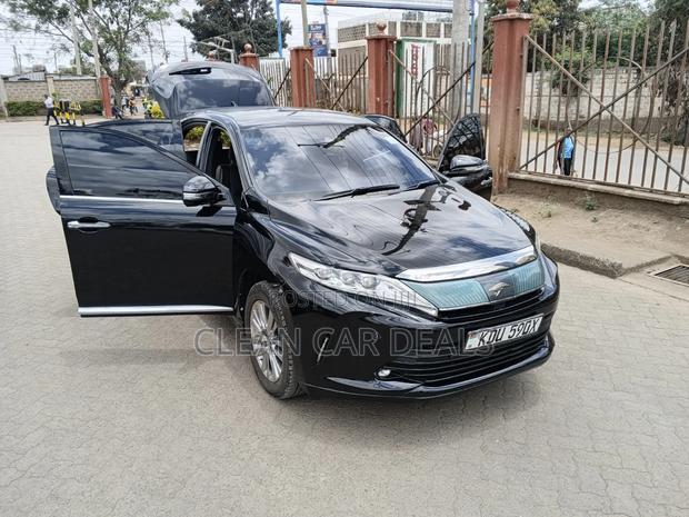Toyota Harrier 2018 Black