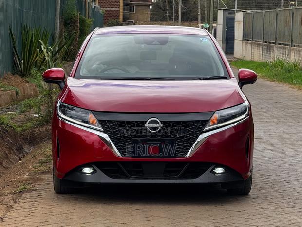 Nissan Note 1.2 Hybrid 2022 Red