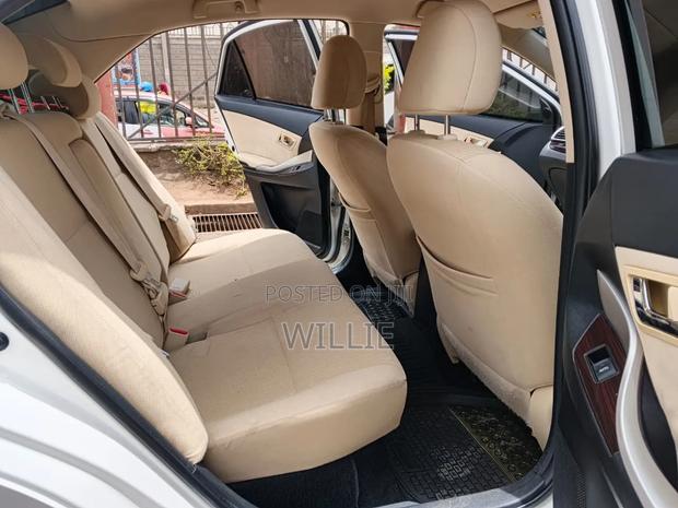 Toyota Premio 2017 White
