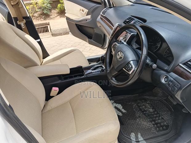 Toyota Premio 2017 White