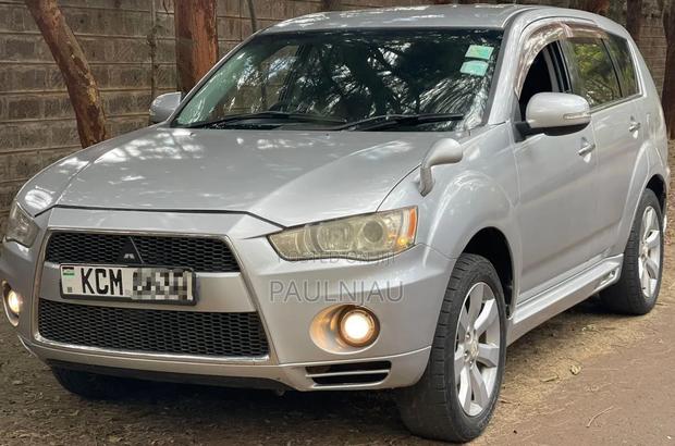 Mitsubishi RVR 2010
