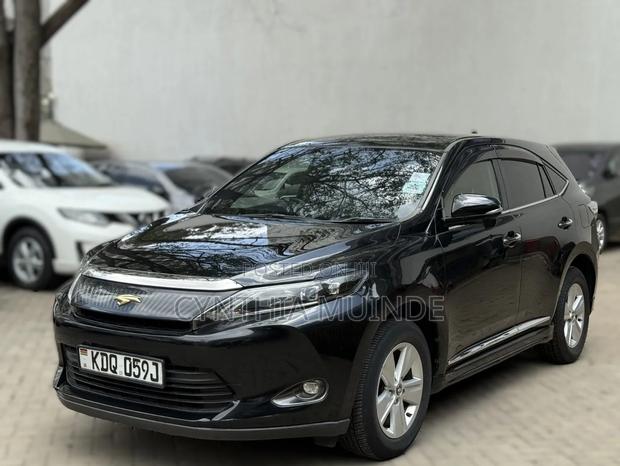 Toyota Harrier 2017 Black