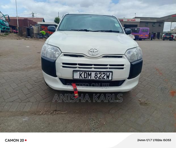 Toyota Probox 2017 White