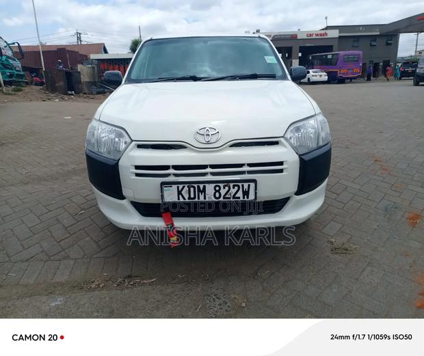 Toyota Probox 2017 White