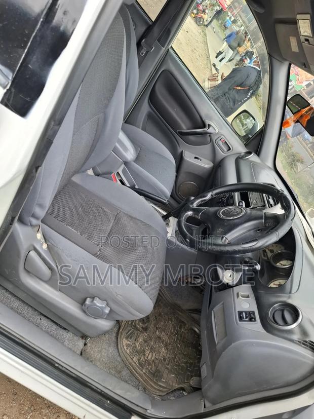 Toyota RAV4 1.8 2005