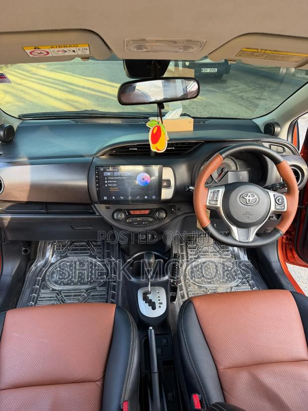Toyota Vitz 2016