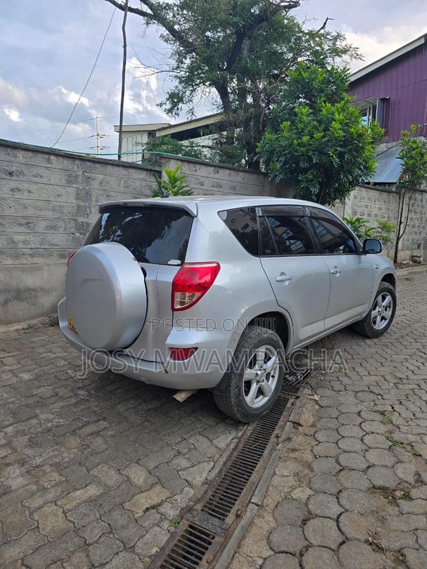 Toyota RAV4 2007 Silver