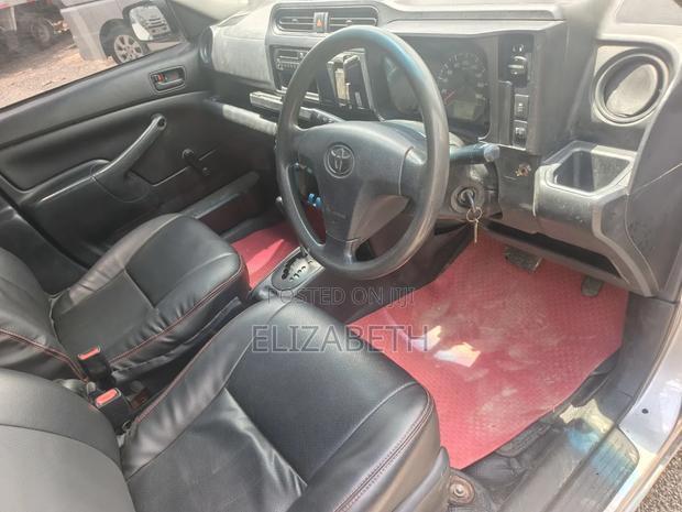 Toyota Probox 2014 Silver