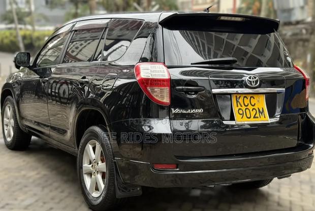 Toyota Vanguard 2008 Burgundy
