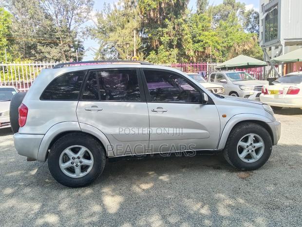 Toyota RAV4 Automatic 2003 Silver