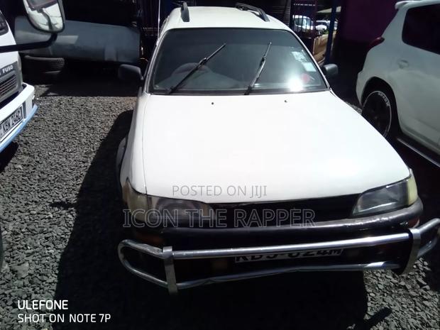 Toyota Corolla 2004 White