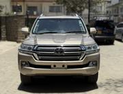 Toyota Land Cruiser 2018 Gold for sale