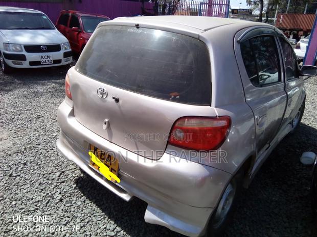 Toyota Vitz 2005 Gold