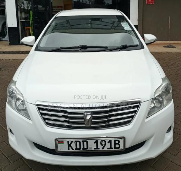 Toyota Premio 2014 White