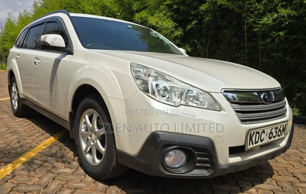 Subaru Outback 2014 White