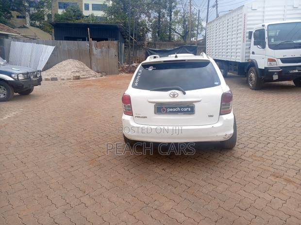 Toyota Corolla Fielder 2010 White