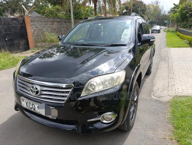 Toyota Vanguard 2012 Black