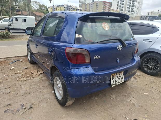 Toyota Vitz 1.0 FWD 5dr 1999 Blue