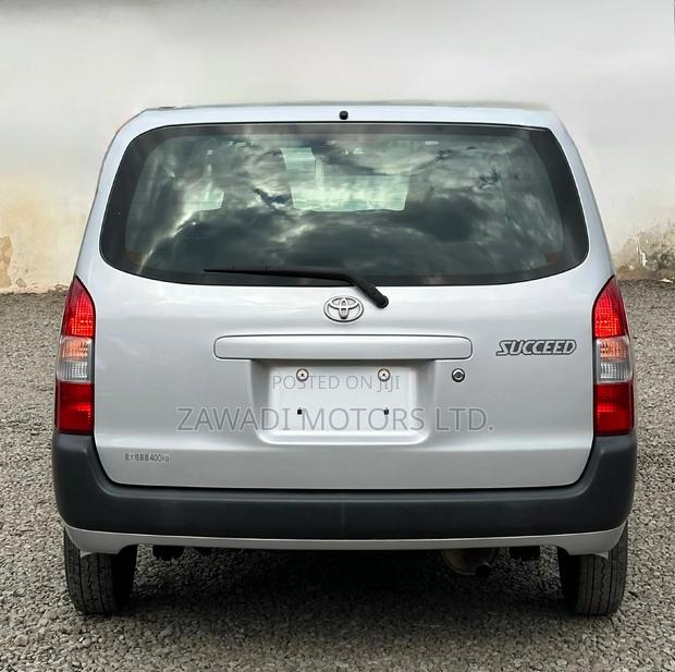 Toyota Succeed 2019 Silver