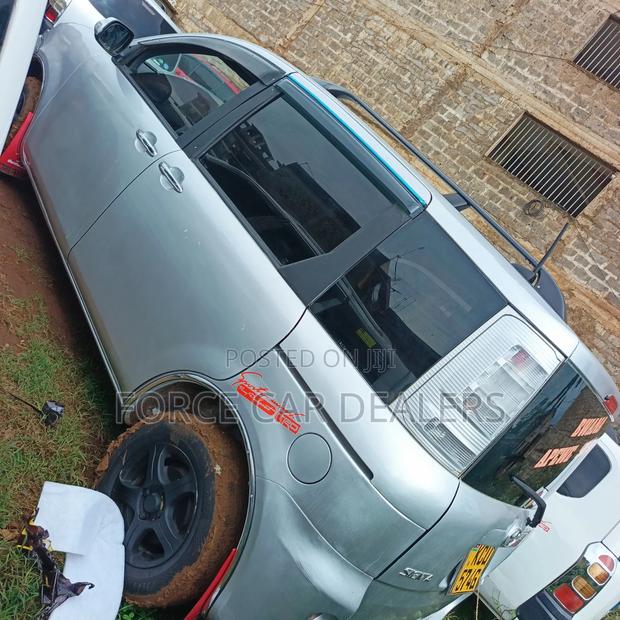 Toyota Sienta 2014 Silver