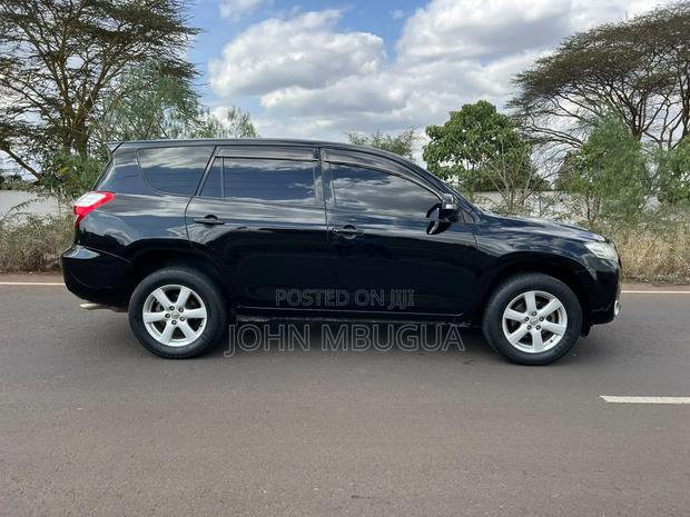 Toyota Vanguard 2007 Black