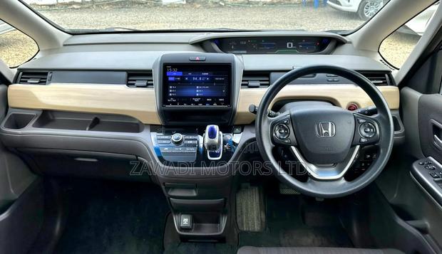 Honda Freed 2019 Blue