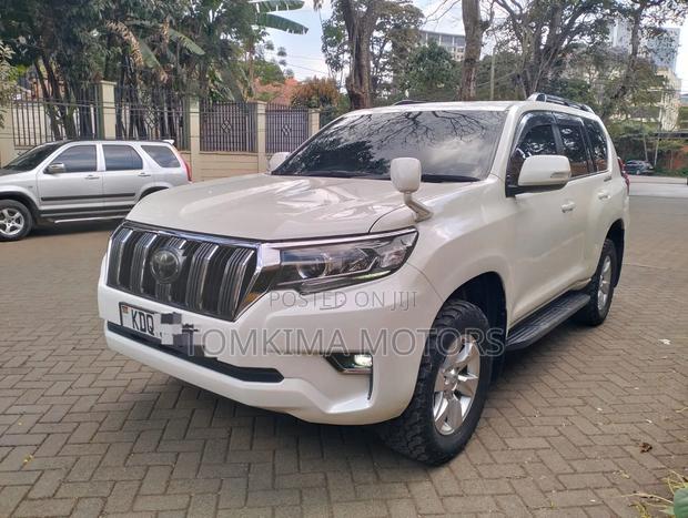 Toyota Land Cruiser Prado 2018 White