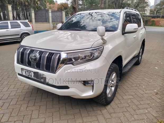 Toyota Land Cruiser Prado 2018 White