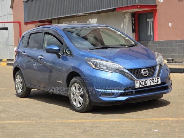 Nissan Note 2017 Blue