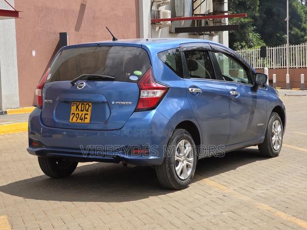 Nissan Note 2017 Blue