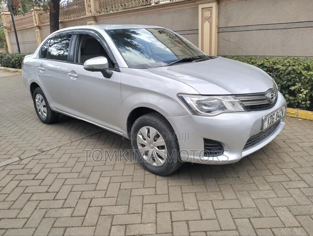 Toyota Axio 2014 Silver