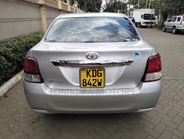 Toyota Axio 2014 Silver